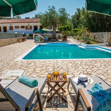 Lákka Livadi Studios With Pool מראה חיצוני תמונה